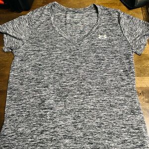 Under Armour Gray Short Sleeve Tee